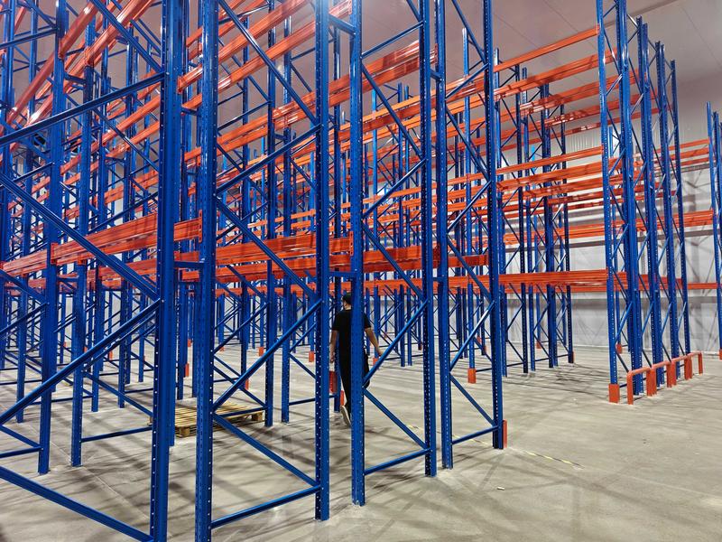 重型货架系统