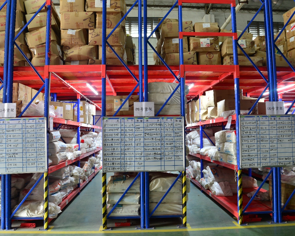 广东欧比个人护理用品有限公司组合阁楼货架4.jpg